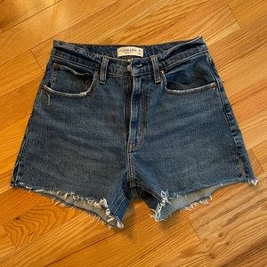 Abercrombie Curve Love High Waisted Shorts